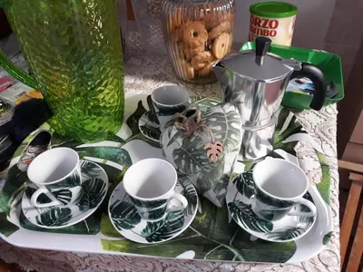 Set per la preparazione di tè e caffè presso Bed & Breakfast La Mansarda