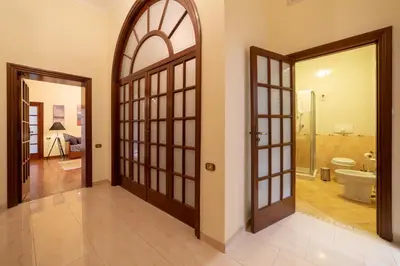 Bagno di The Dante Apartment By HouseinNaples