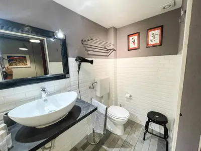 Bagno di La Cornice - Nel cuore di Napoli