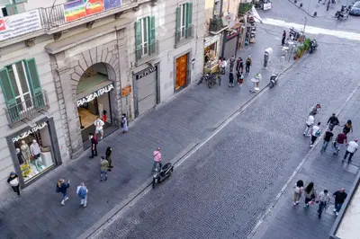 Ospiti di Piazza Carità