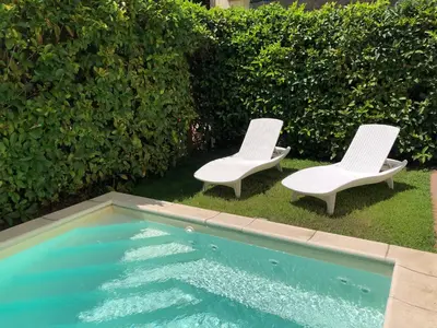 Piscina di Villa Capri Apartment and Room o nelle vicinanze