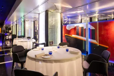 Ristorante o altro punto ristoro di ROMEO Napoli