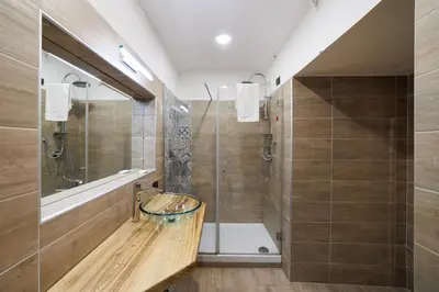 Bagno di Legno Suite By HouseinNaples