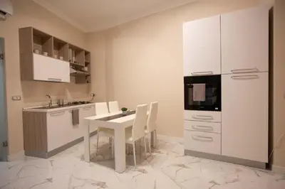 Cucina o angolo cottura di Privilege Chiaia by Dimorra