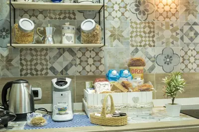 Cucina o angolo cottura di Little House Napoli