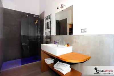 Bagno di ToledoStation B&B