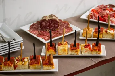 Cibo presso l'hotel o nelle vicinanze