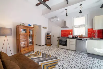 Cucina o angolo cottura di Galluppi Design Apartment By HouseinNaples