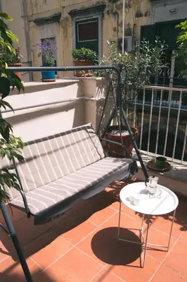 Balcone o terrazza di La casa del Nespolo, 2 terrazzi e 2 bagni in centro