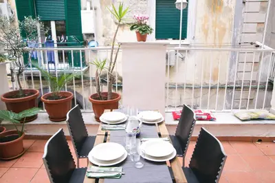 Ristorante o altro punto ristoro di La casa del Nespolo, 2 terrazzi e 2 bagni in centro