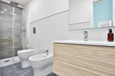 Bagno di GuestHost - La finestra su Garibaldi