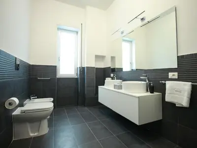 Bagno di ChilometroZERO luxury apartment