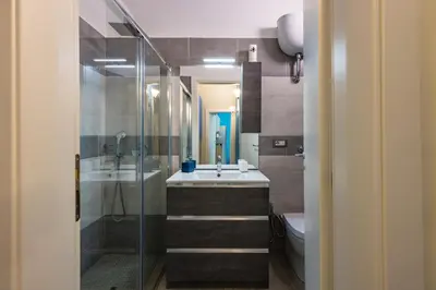 Bagno di Tribunali231