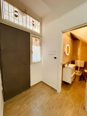 Bagno di Sabry House