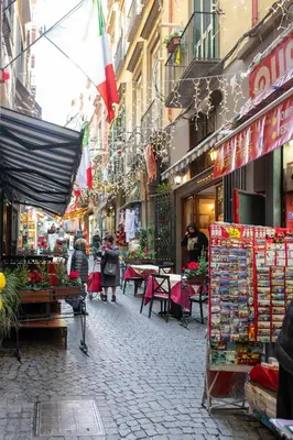Ristorante o altro punto ristoro di FAGì Rooms In Naples