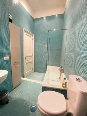 Bagno di NAPOLIFOREVER ELEGANT APARTMENT Casa Vacanze a Chiaia CENTRO