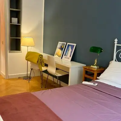 NAPOLIFOREVER ELEGANT APARTMENT Casa Vacanze a Chiaia CENTRO