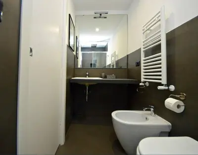 Bagno di Modern Apartment in Napoli + Balcony