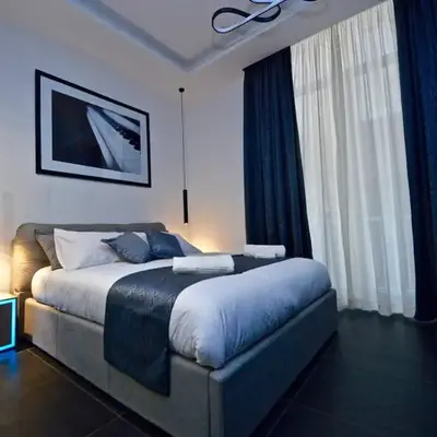 Modern Apartment in Napoli + Balcony