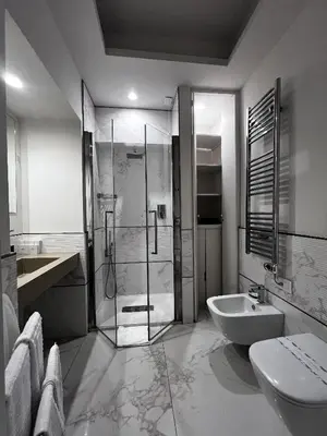 Bagno di Dimora Donna Elena