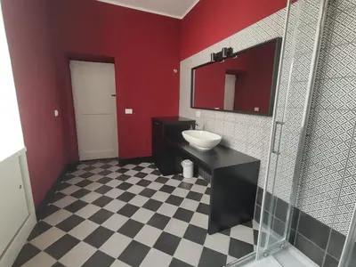 Bagno di suite fontanelle