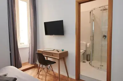Bagno di Daglinn House