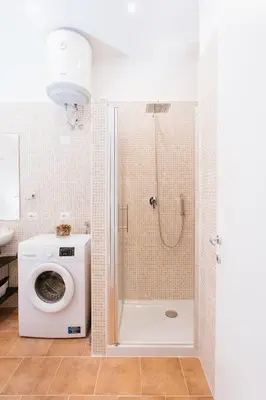 Bagno di Al centro di Napoli