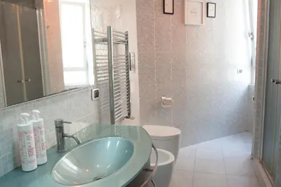Bagno di Appartamento all'Archivio di Stato by Wonderful Italy