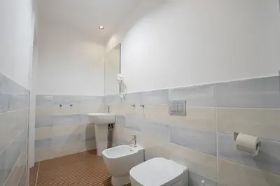 Bagno di HR Boutique Porto, Napoli Centro, by ClaPa Group