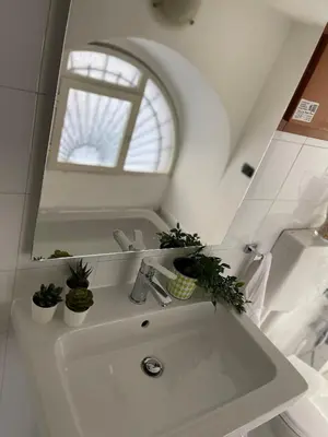 Bagno di HOME SWEET HOME Inizio di Spacca Napoli