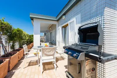 Attrezzature per barbecue disponibili per gli ospiti dell'appartamento