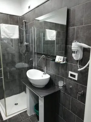 Bagno di Yacht Club Angioino