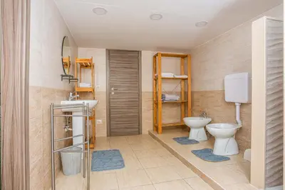 Bagno di Casa Napoli Stritt