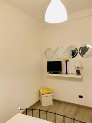 TV o dispositivi per l'intrattenimento presso Figurari Home Napoli
