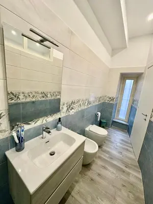 Bagno di Gloves Rooms