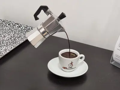 Set per la preparazione di tè e caffè presso BARBAJA SUITES IN STREET TOLEDO 205