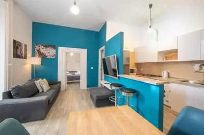 Cucina o angolo cottura di Stay in Naples Flats Toledo