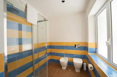 Bagno di P.C. Boutique Medina H. Napoli Centro, by Clapa Group