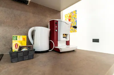 Set per la preparazione di tè e caffè presso Casa di Rosy