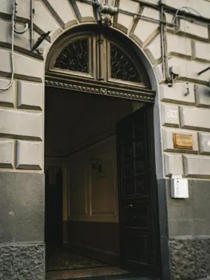 Facciata o entrata di Casina al duomo