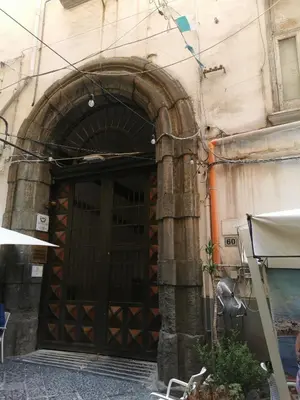 Facciata o entrata di Royal Boutique Napoli