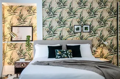 Letto o letti in una camera di The Marble House - Family and Friends Luxury Apartment in Naples