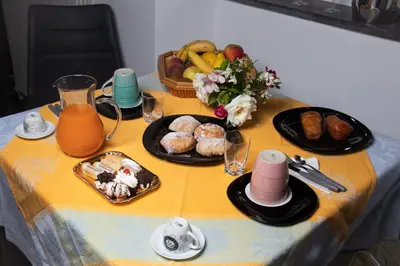 Cibo presso l'appartamento o nelle vicinanze