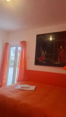 Letto o letti in una camera di Charming apartment with balcony in the historic center