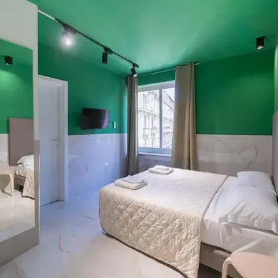 P.C. Boutique H. Vesuvius