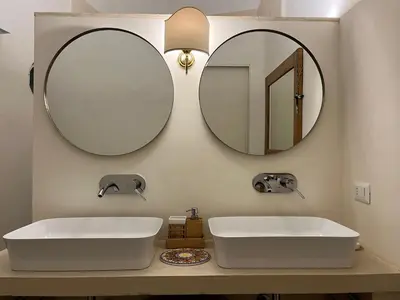 Bagno di Le Petit Palais - Naples