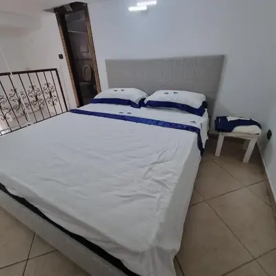 B&b casa (le porte di napoli)