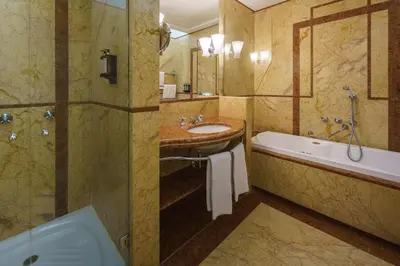 Bagno di Eurostars Hotel Excelsior