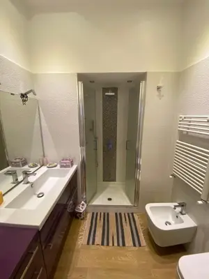 Bagno di Casa Tiare, the heart of Piazza Plebiscito