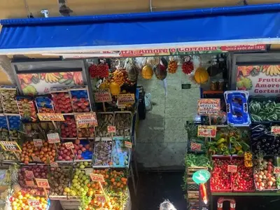 Supermercato o altri negozi dell'appartamento o nelle vicinanze